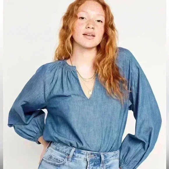 NWT old navy long sleeve chambray denim peasant top women L - Picture 4 of 10